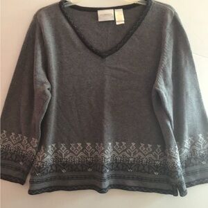 Gray V-Neck Sweater with Patterned Hem